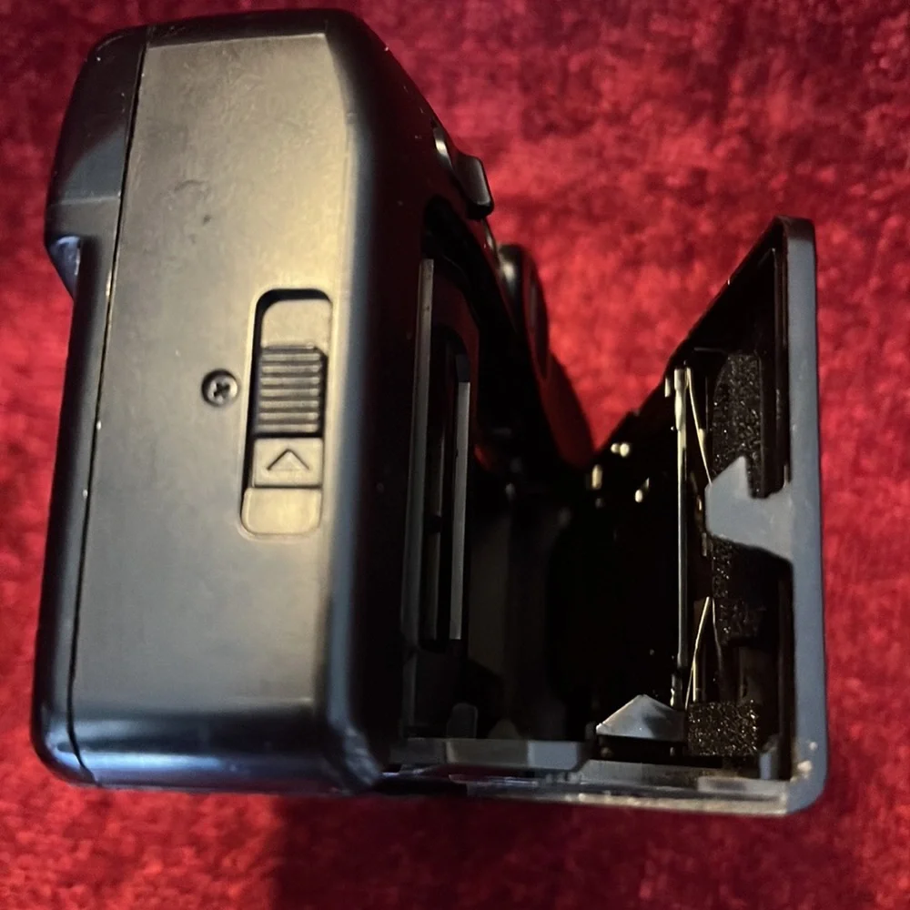 FUJI Discovery Auto Focus 185 Zoom Used